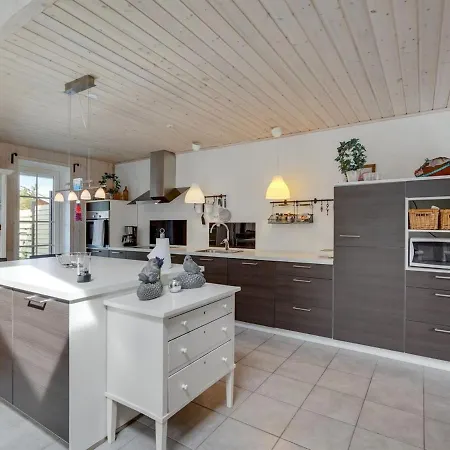 Holiday home Thorth - 1-3km From The Sea By Interhome