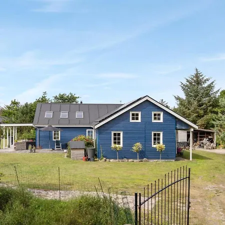 Thorth - 1-3km From The Sea By Interhome Holiday home